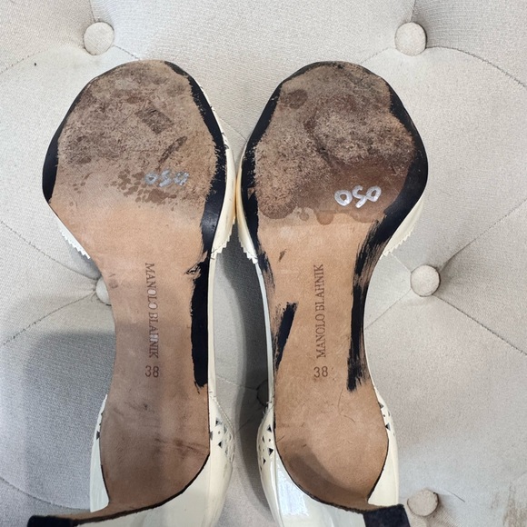 Manolo Blahnik Shoes - Picture 7 of 7